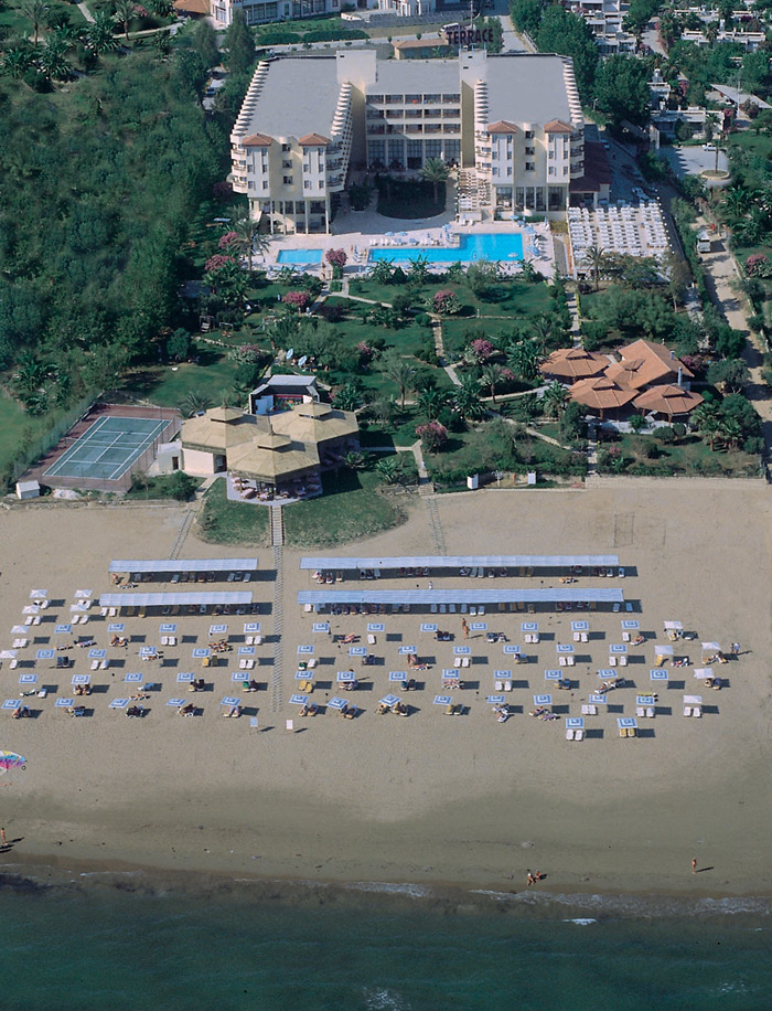 Terrace 4*