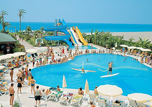 Holiday Park Resort 4*