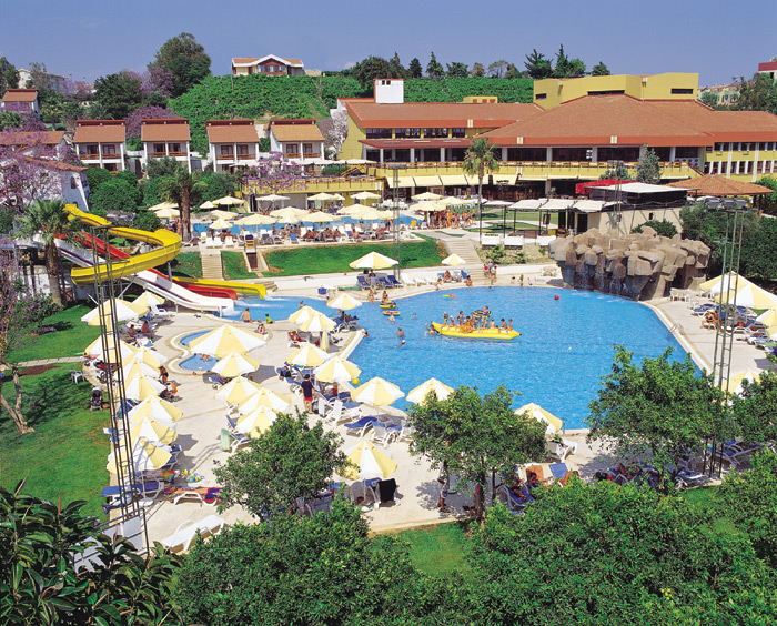 Side Holiday Village HV-1