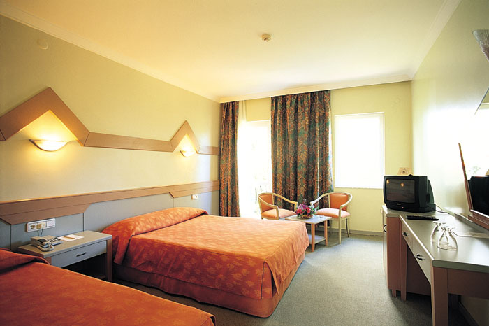 Golden Beach 4*