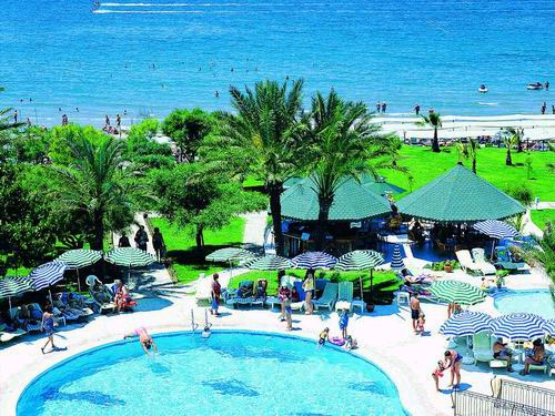 Sandy Beach 3*