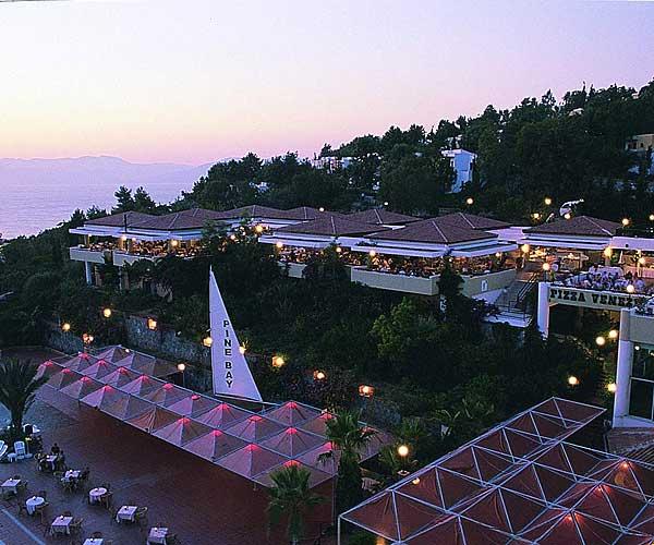 Pine Bay Holiday Resort 5*