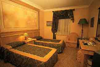 Armada 4*
