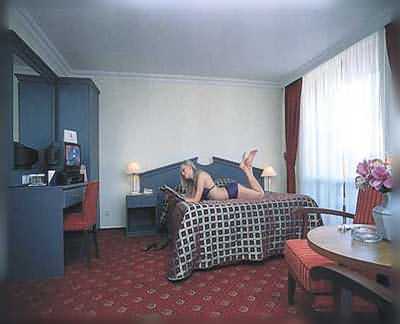 Zurich 4*