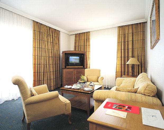 IC Hotels Santai 5*