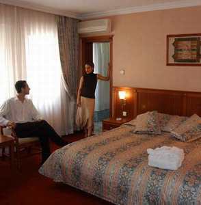 Elit Palas 4*