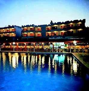 Club Pigale 3*