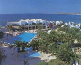 Club Pomelan 3*