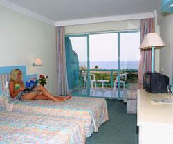 Akay Apart 3*