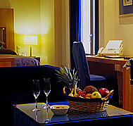 Megaron 3*