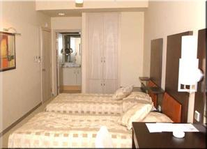 Capital Plaza 4*
