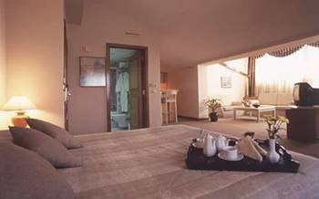 Mega Residence 4*