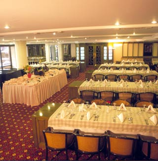 Royal 4*