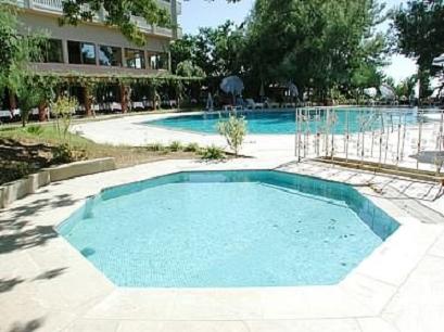 Alara West 3*
