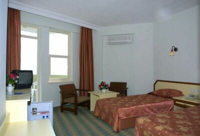 Kleopatra Beach 3*